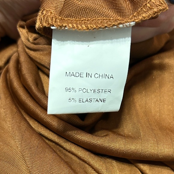 NWT Simplee Butterfly Sleeve Wrap Dress - Picture 9 of 10